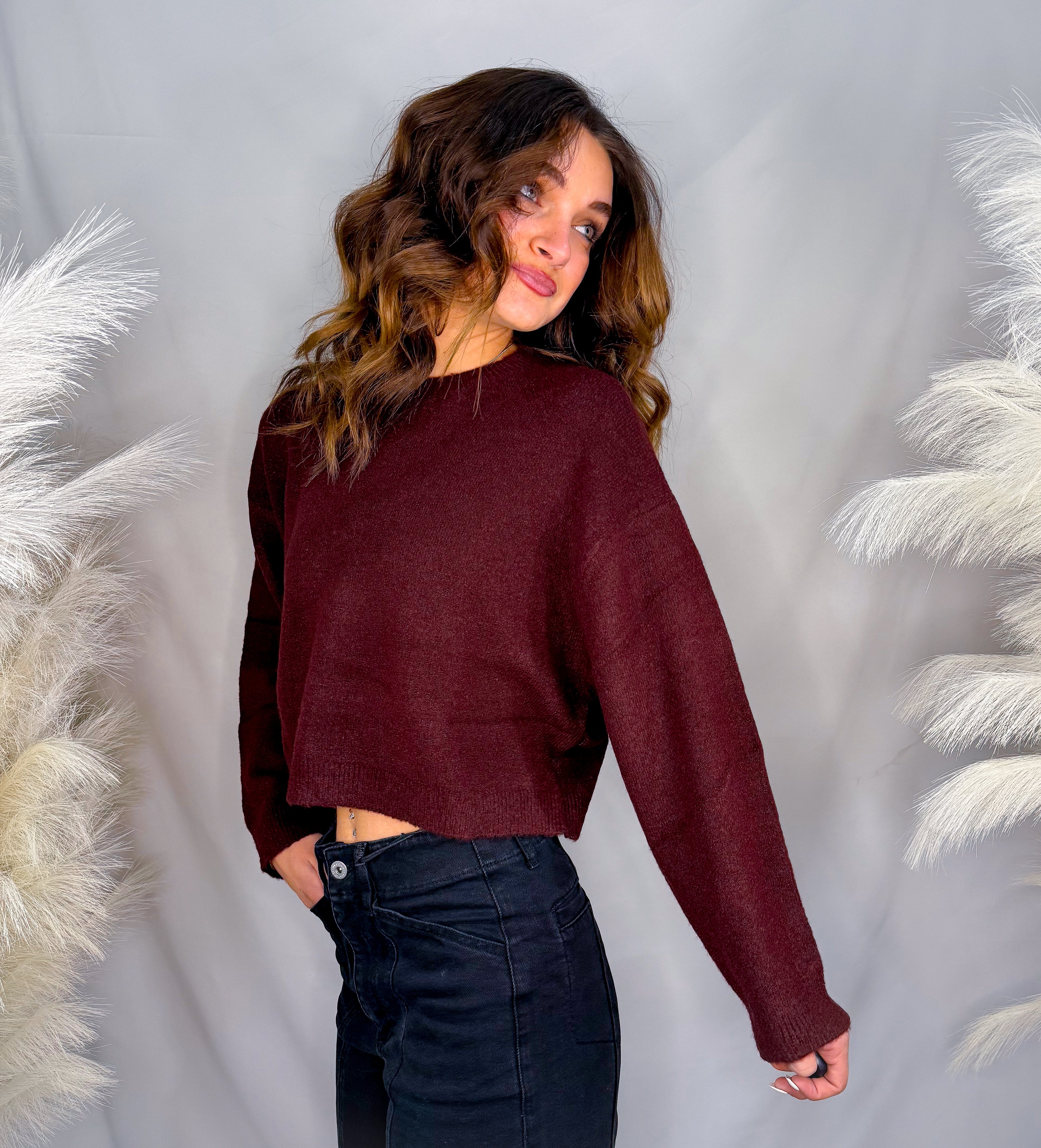 Cropped Sweater | Red