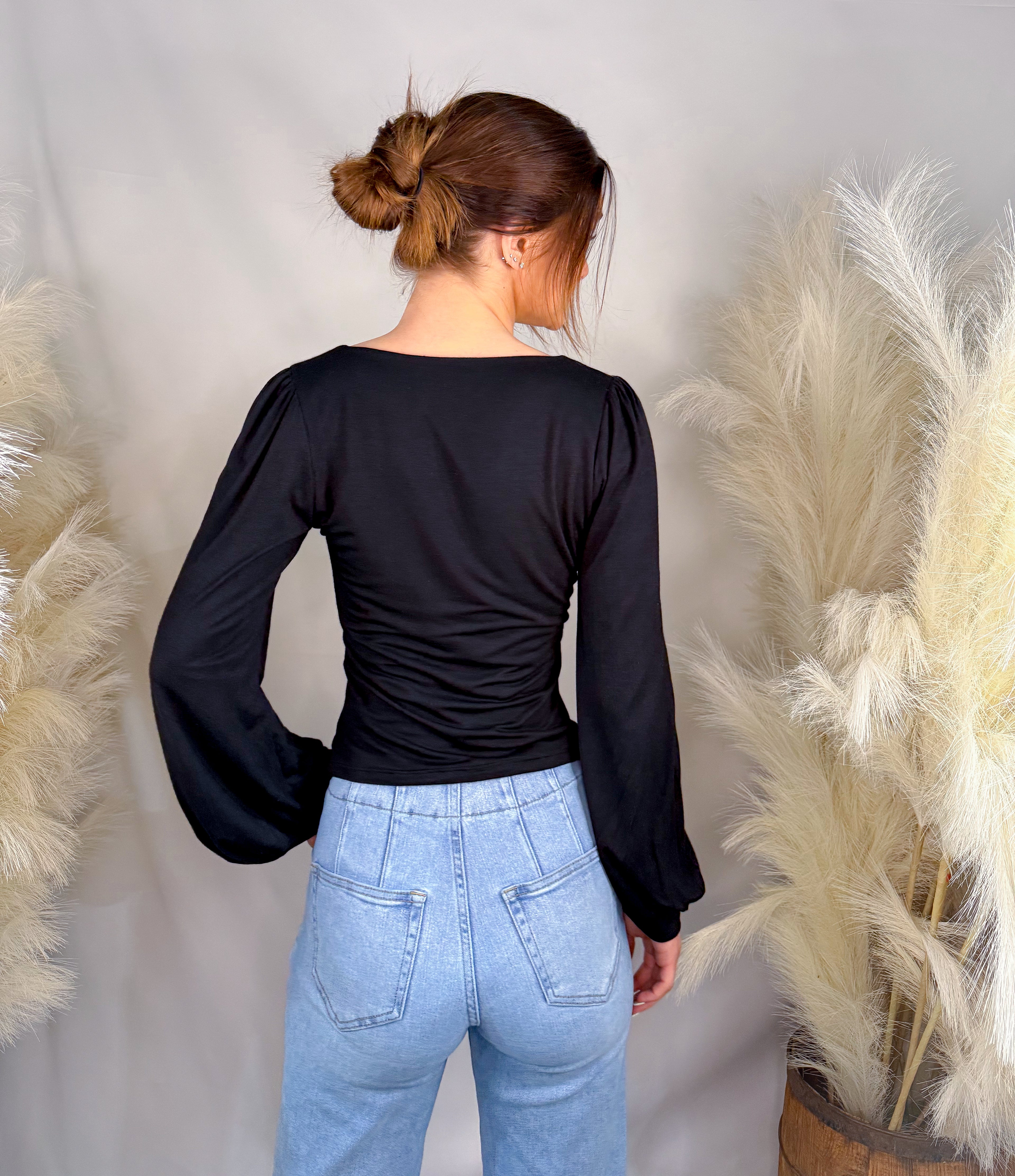 Balloon Sleeve Top | Black