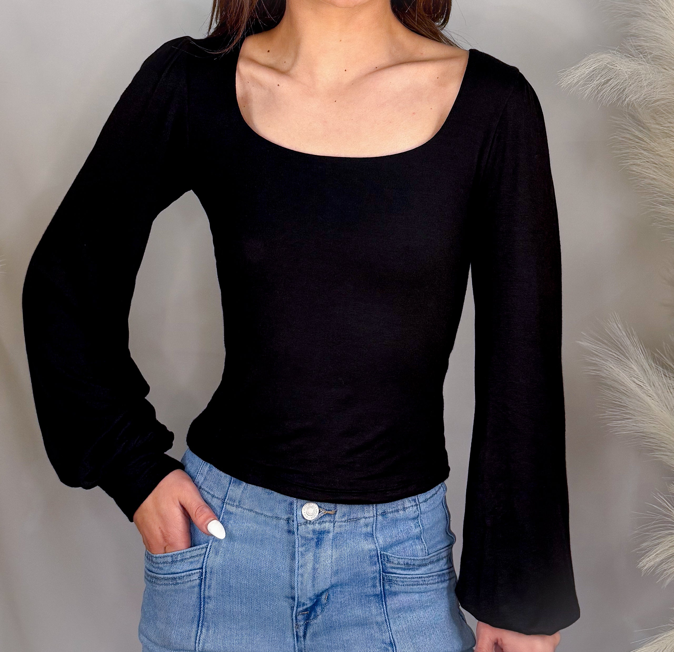 Balloon Sleeve Top | Black